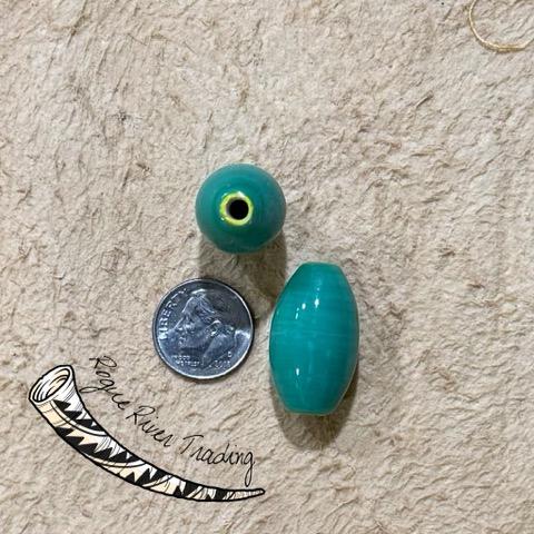Green Opaque with Yellow Core "Hudson Bay" Oval 15x26mm (10 count)
