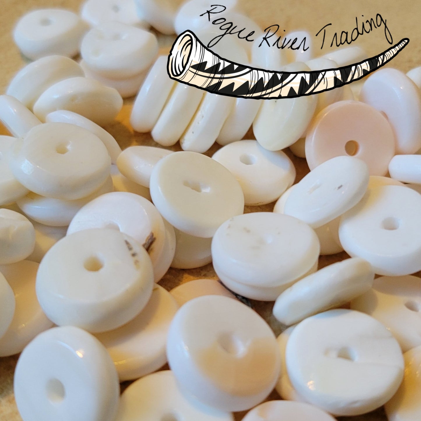 Thick Shell Disc Beads aprox 14mmx4mm (100 pcs)