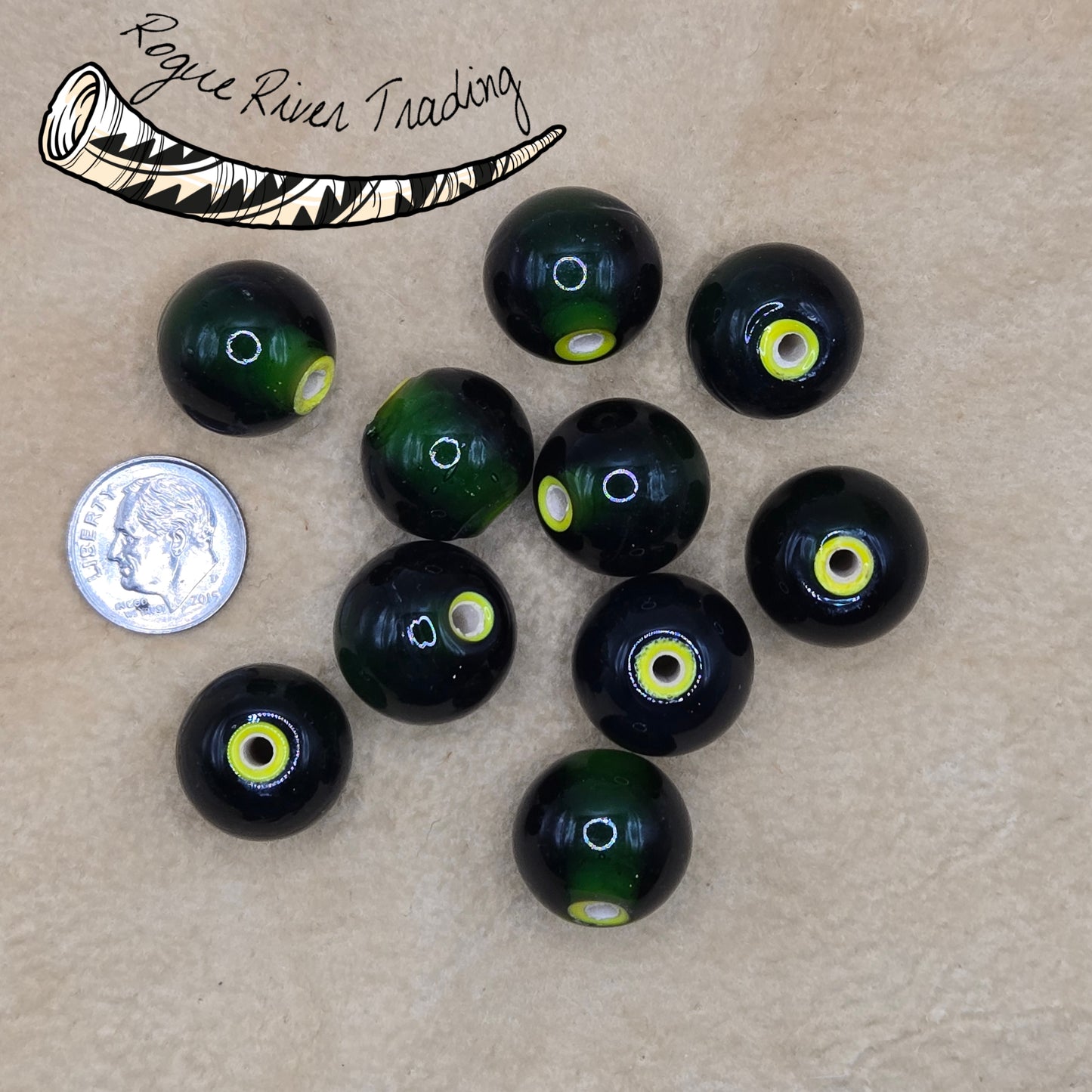 Transparent Green with Yellow Core "Hudson Bay" Round 15mm (10 count)